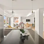 Ref 1493 - -city Center Banane District Appartamento