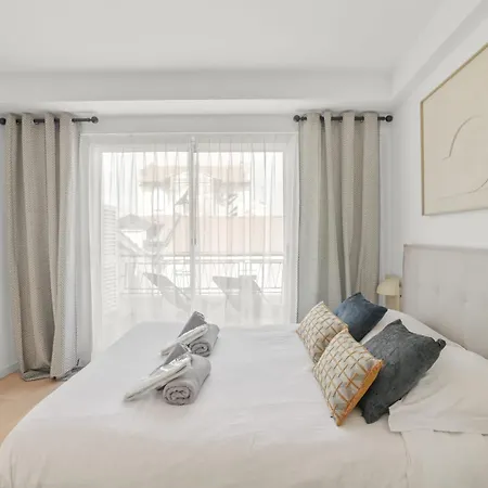 Lägenhet Ref 1493 - -city Center Banane District Cannes